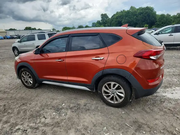 KM8J33A42HU514138 2017 HYUNDAI TUCSON - Image 2