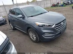 KM8J33A42HU582486 2017 HYUNDAI TUCSON