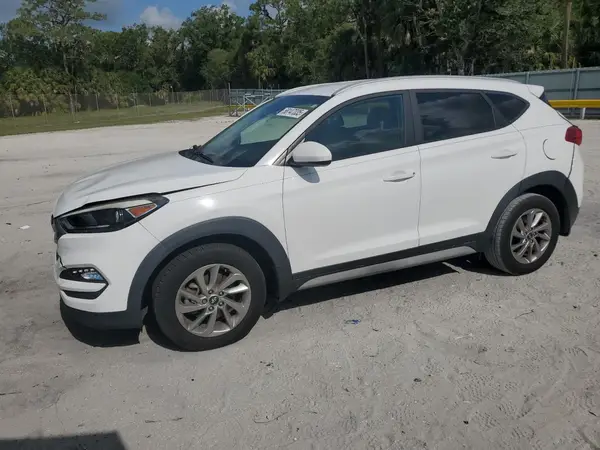 KM8J33A42HU594735 2017 HYUNDAI TUCSON - Image 1