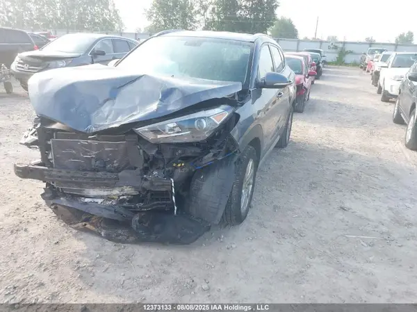 KM8J33A42JU599228 2018 HYUNDAI TUCSON - Image 2