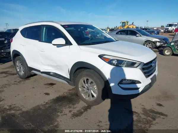 KM8J33A42JU606551 2018 HYUNDAI TUCSON - Image 1