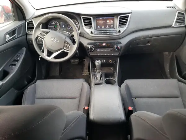 KM8J33A42JU610213 2018 HYUNDAI TUCSON - Image 8