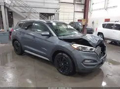 KM8J33A42JU615055 2018 HYUNDAI TUCSON