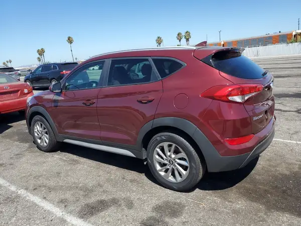 KM8J33A42JU626783 2018 HYUNDAI TUCSON - Image 2