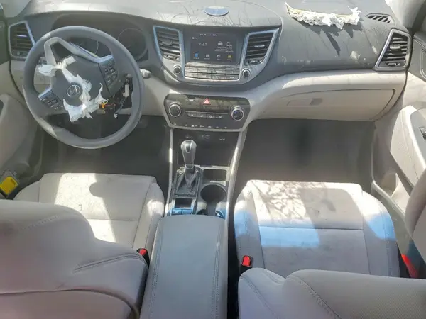 KM8J33A42JU626914 2018 HYUNDAI TUCSON - Image 8
