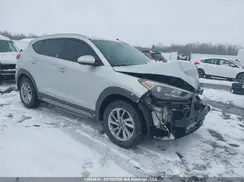 KM8J33A42JU630736 2018 HYUNDAI TUCSON