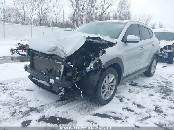 KM8J33A42JU630736 2018 HYUNDAI TUCSON - Image 2