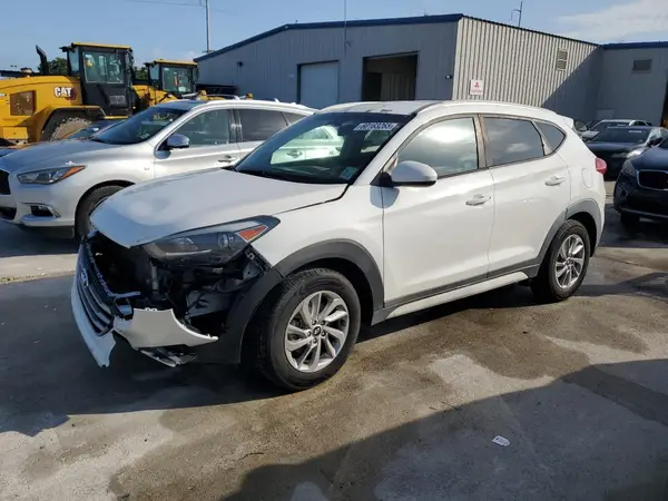 KM8J33A42JU653367 2018 HYUNDAI TUCSON - Image 1