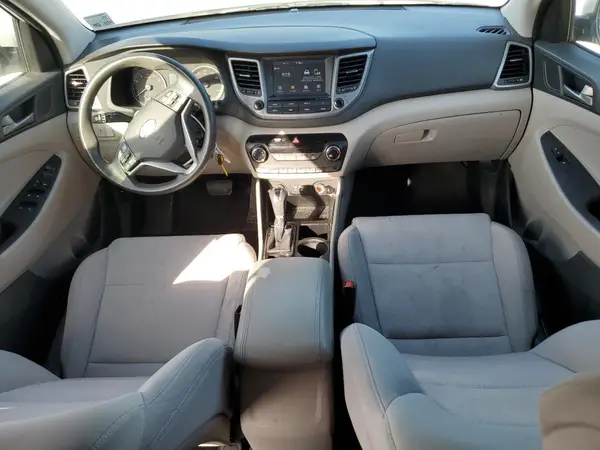 KM8J33A42JU653367 2018 HYUNDAI TUCSON - Image 8