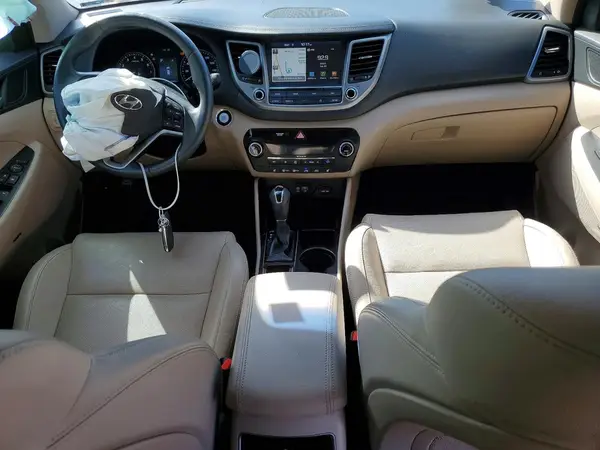 KM8J33A42JU653434 2018 HYUNDAI TUCSON - Image 8