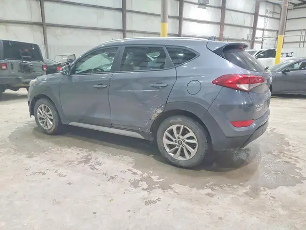 KM8J33A42JU670346 2018 HYUNDAI TUCSON - Image 2
