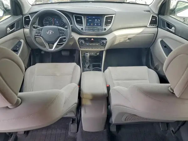 KM8J33A42JU674252 2018 HYUNDAI TUCSON - Image 8