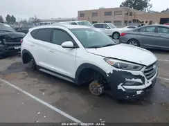 KM8J33A42JU674543 2018 HYUNDAI TUCSON