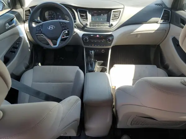 KM8J33A42JU678186 2018 HYUNDAI TUCSON - Image 8