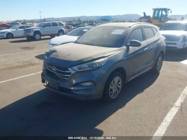 KM8J33A42JU681606 2018 HYUNDAI TUCSON - Image 2