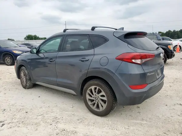 KM8J33A42JU683033 2018 HYUNDAI TUCSON - Image 2
