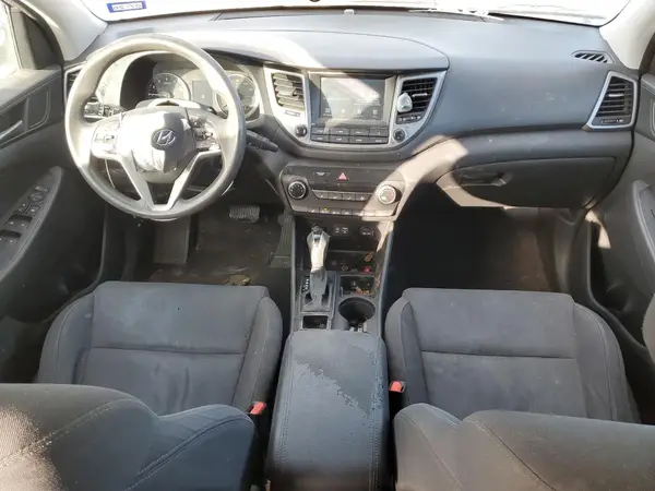 KM8J33A42JU690984 2018 HYUNDAI TUCSON - Image 8