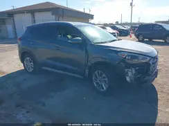 KM8J33A42JU692718 2018 HYUNDAI TUCSON
