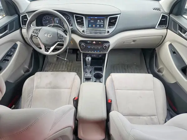 KM8J33A42JU707198 2018 HYUNDAI TUCSON - Image 8