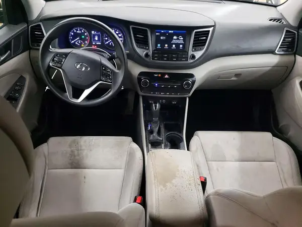 KM8J33A42JU710554 2018 HYUNDAI TUCSON - Image 8