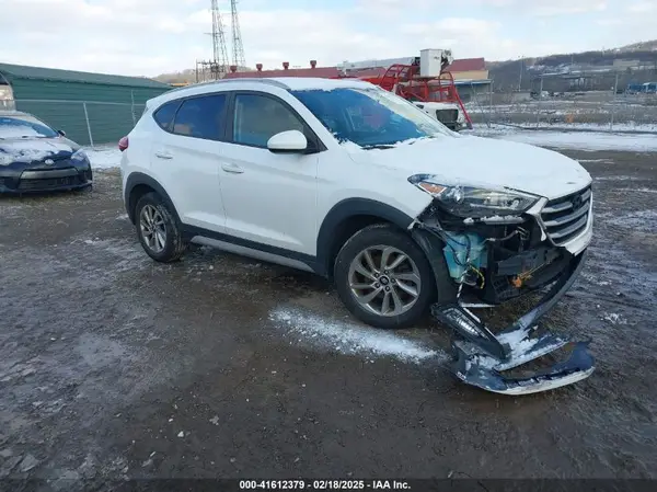KM8J33A42JU717147 2018 HYUNDAI TUCSON - Image 1