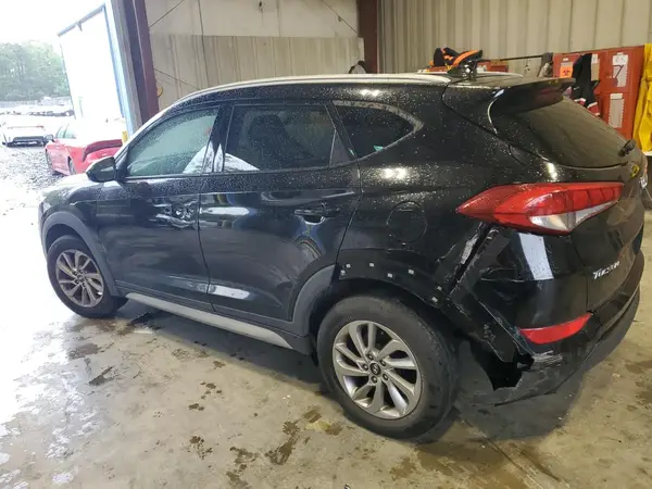 KM8J33A42JU727953 2018 HYUNDAI TUCSON - Image 2