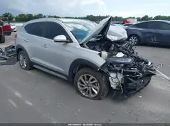 KM8J33A42JU759396 2018 HYUNDAI TUCSON