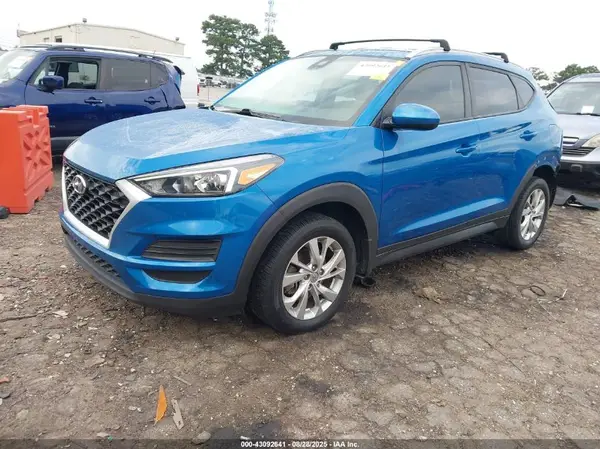 KM8J33A42KU842179 2019 HYUNDAI TUCSON - Image 2