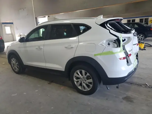 KM8J33A42KU860553 2019 HYUNDAI TUCSON - Image 2