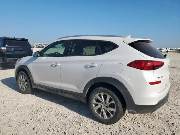 KM8J33A42KU860570 2019 HYUNDAI TUCSON - Image 2