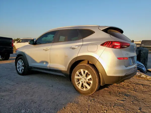 KM8J33A42KU979865 2019 HYUNDAI TUCSON - Image 2