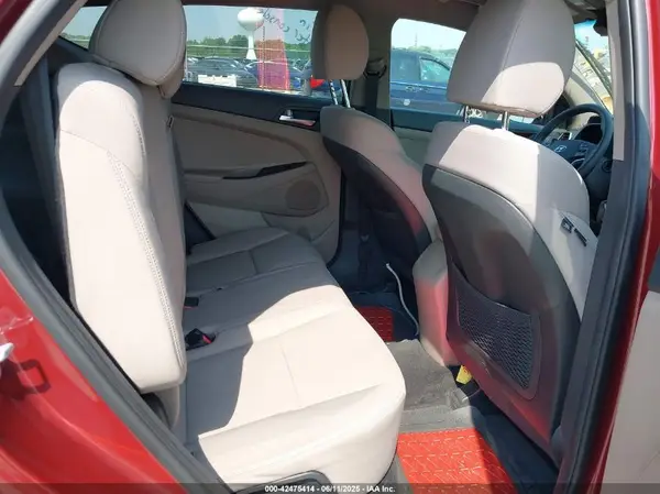 KM8J33A42LU114542 2020 HYUNDAI TUCSON - Image 8