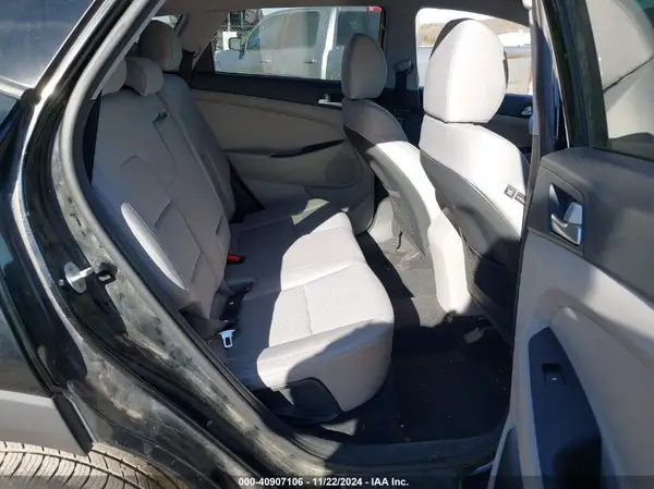 KM8J33A42LU142017 2020 HYUNDAI TUCSON - Image 8