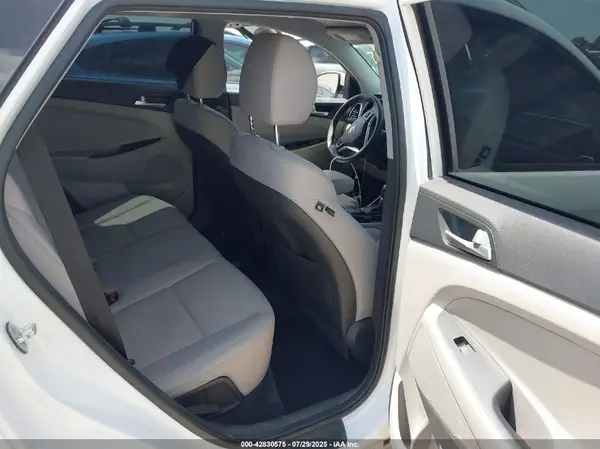 KM8J33A42LU185756 2020 HYUNDAI TUCSON - Image 8