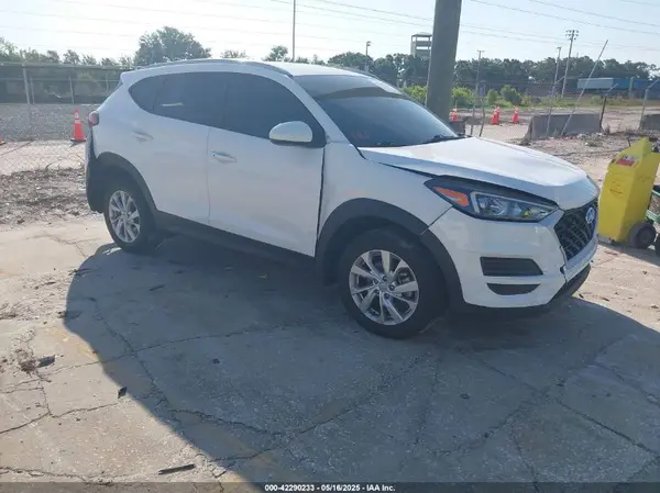 KM8J33A42LU204113 2020 HYUNDAI TUCSON - Image 1