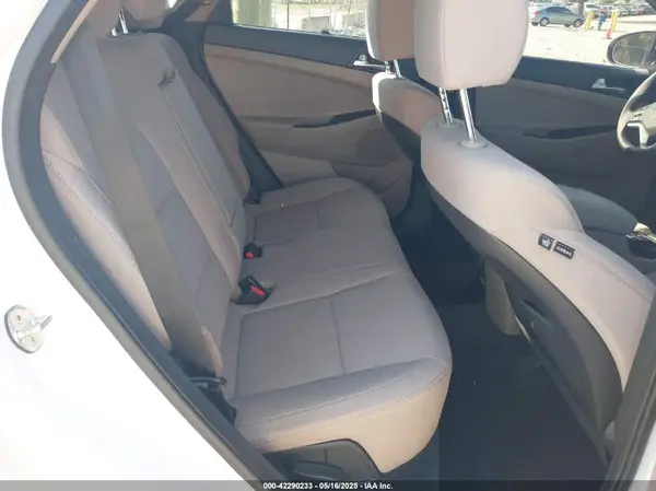 KM8J33A42LU204113 2020 HYUNDAI TUCSON - Image 8