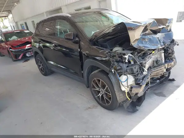 KM8J33A42LU240867 2020 HYUNDAI TUCSON - Image 1