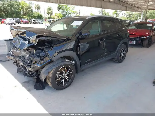 KM8J33A42LU240867 2020 HYUNDAI TUCSON - Image 2