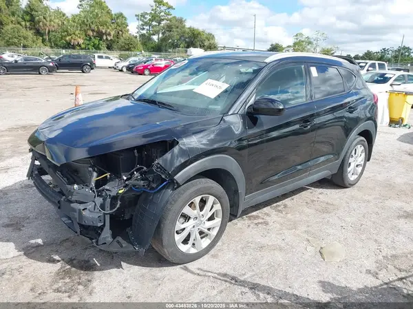 KM8J33A42MU301507 2021 HYUNDAI TUCSON - Image 2