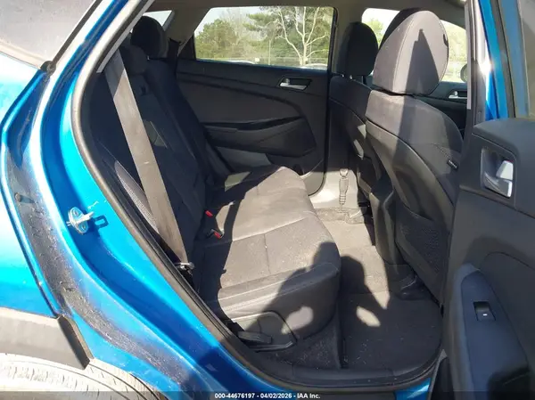 KM8J33A42MU319229 2021 HYUNDAI TUCSON - Image 8