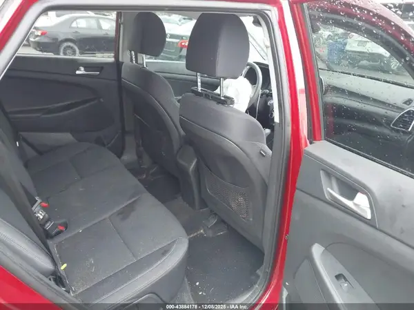 KM8J33A42MU326892 2021 HYUNDAI TUCSON - Image 8