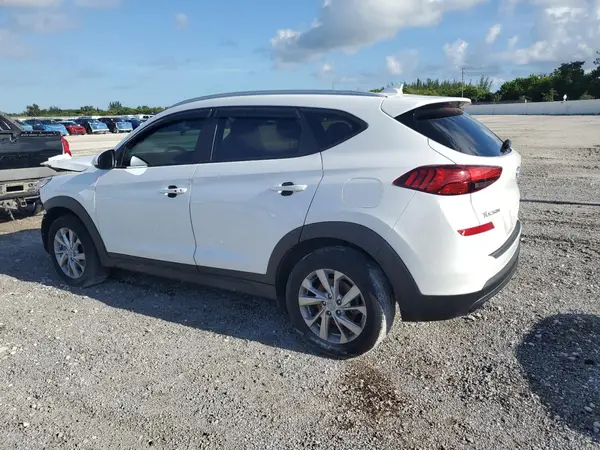 KM8J33A42MU381794 2021 HYUNDAI TUCSON - Image 2