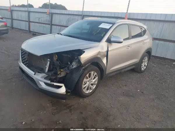 KM8J33A42MU395730 2021 HYUNDAI TUCSON - Image 2