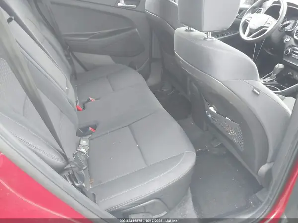 KM8J33A42MU401980 2021 HYUNDAI TUCSON - Image 8