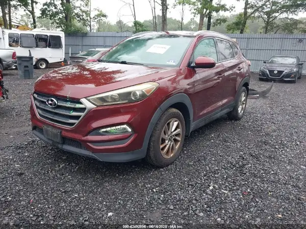 KM8J33A43GU028145 2016 HYUNDAI TUCSON - Image 2