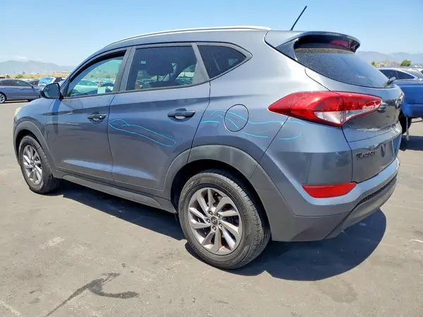 KM8J33A43GU060724 2016 HYUNDAI TUCSON - Image 2