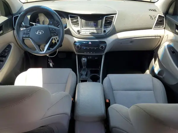 KM8J33A43GU060724 2016 HYUNDAI TUCSON - Image 8