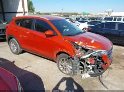 KM8J33A43GU062764 2016 HYUNDAI TUCSON