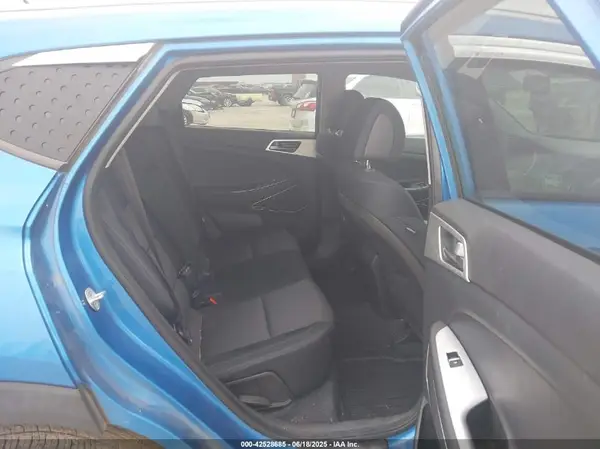KM8J33A43GU063736 2016 HYUNDAI TUCSON - Image 8