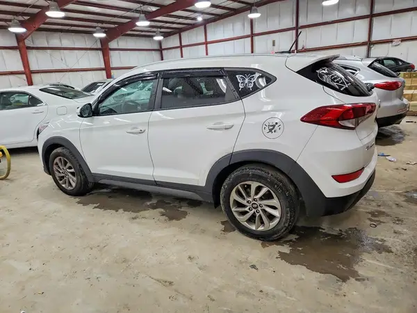 KM8J33A43GU082156 2016 HYUNDAI TUCSON - Image 2